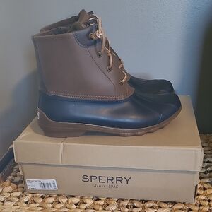 Sperry Two-Tone Boots Women's 9.5